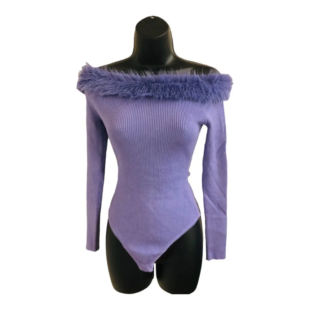 Purple faux‎ fur trim off the shoulder ribbed sweater knit bodysuit size large - Picture 3 of 17